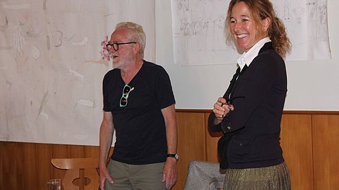 Projektkoordinatorin Judith Reichart und Tone Fink begrüßen zur Matinee, ©Schwarzenberg Tourismus