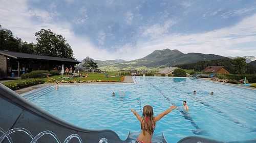 Schöne Zeit im Schwimmbad Schwarzenberg genießen, Foto: Gabi Metzler Photography